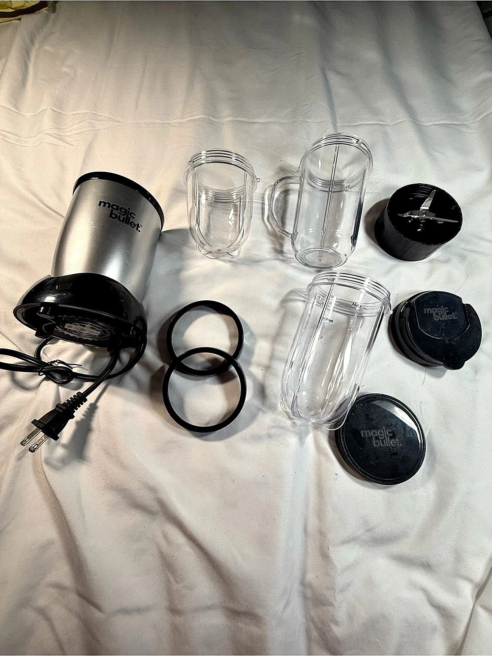 Magic Bullet 17-Piece Express Mixing Set Blender Black & Silver